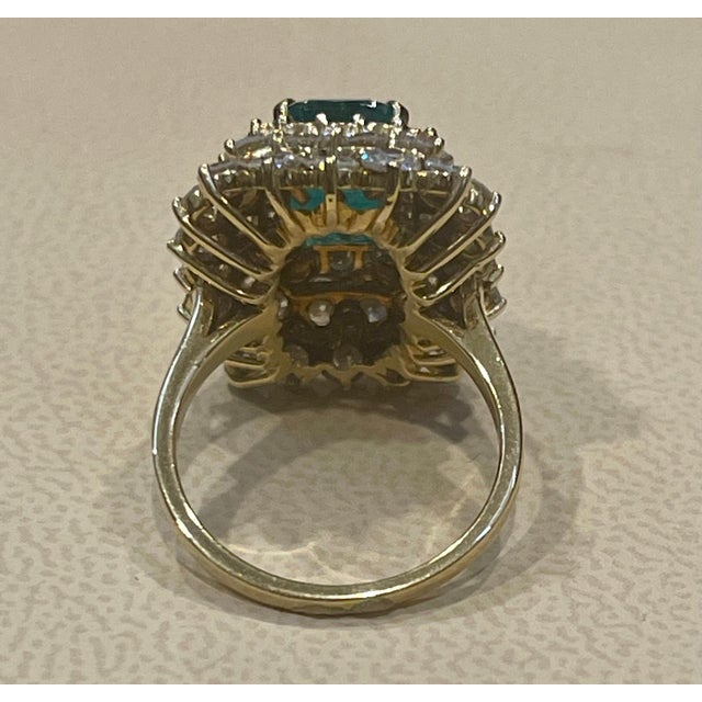 GIA Certified 3.41 Carat Cushion step Cut Colombian Emerald & Diamond Ring 18K Y Gold A Classic, ring . Ring size 6 3.41...