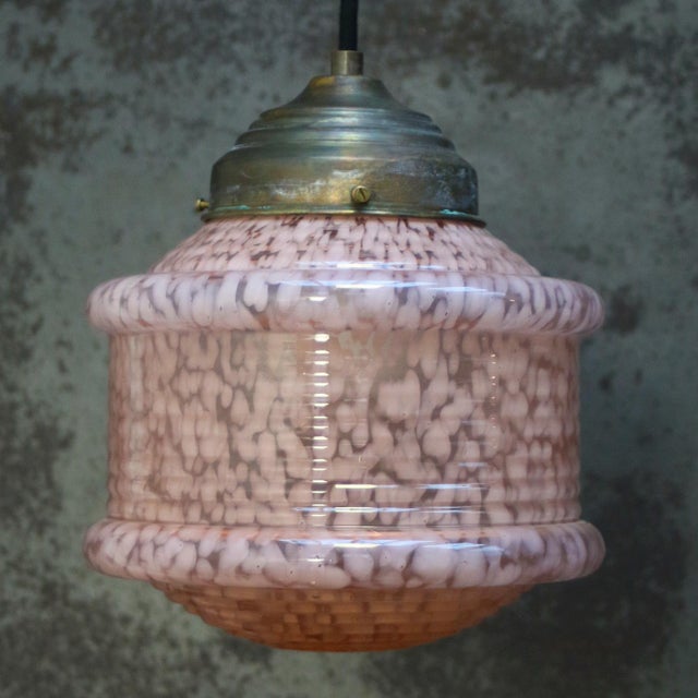 French Clichy Pink Reeded Glass Pendant Lamp For Sale - Image 4 of 7