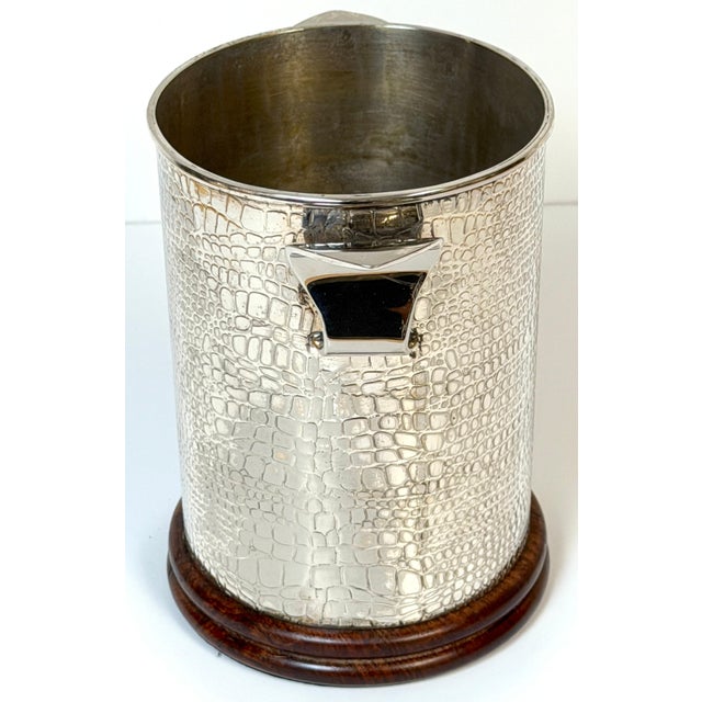 Early 20th Century Early 20th Century Edwardian English Silver-Plate Alligator Skin Motif Wine Coaster on Wood Base For Sale - Image 5 of 10