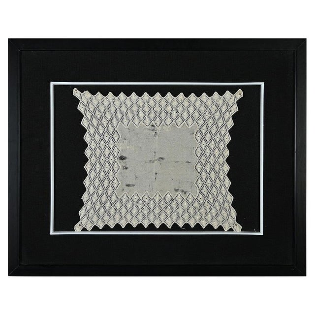 Ancient Italian Embroidery, 18th Century For Sale - Image 6 of 6