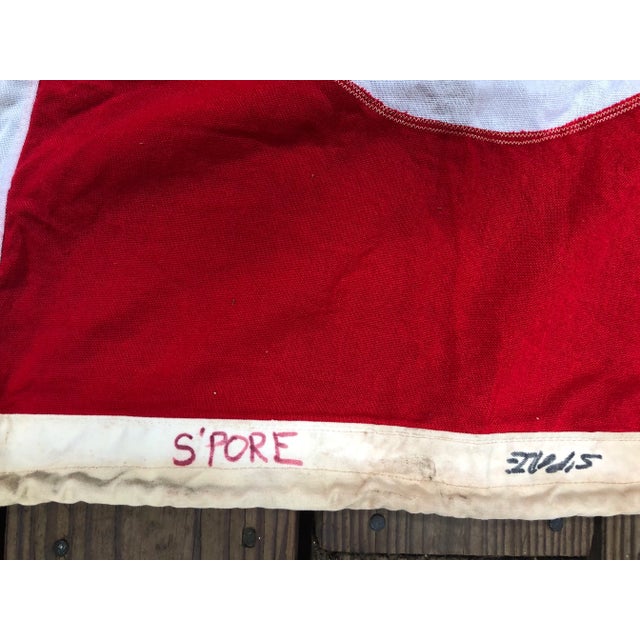 Vintage Nautical Cotton Flag of Singapore For Sale In Philadelphia - Image 6 of 8