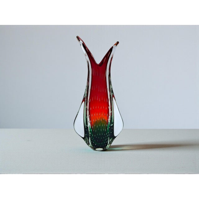 Murano Glass Vase in Sommerso and Bullicante Glass from Manifattura Di Murano, 1980s For Sale - Image 6 of 7