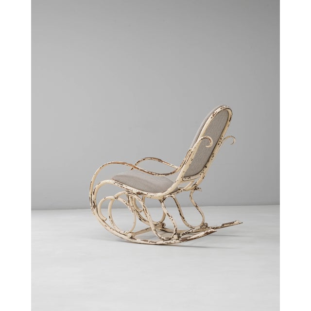 1920s Austrian Thonet-Style Bentwood Rocking Chair with Striped Upholstery For Sale - Image 4 of 18