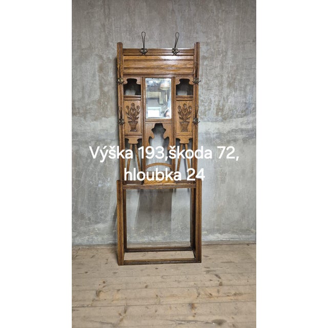 1940s Vintage Carved Oak Hall Tree with Mirror and Coat Hooks, 1940s For Sale - Image 5 of 17