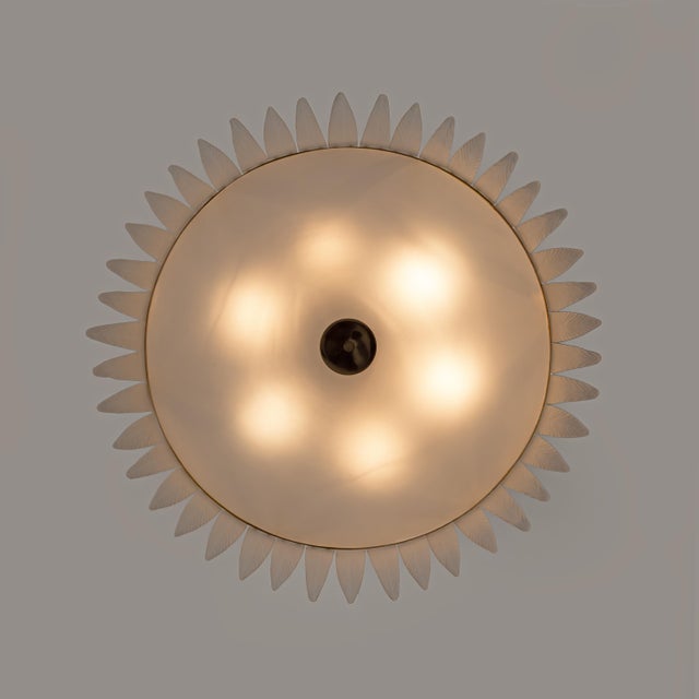 Metal Art Deco Italian Murano Glass Feather Chandelier with Brass Details, 2000 For Sale - Image 7 of 13
