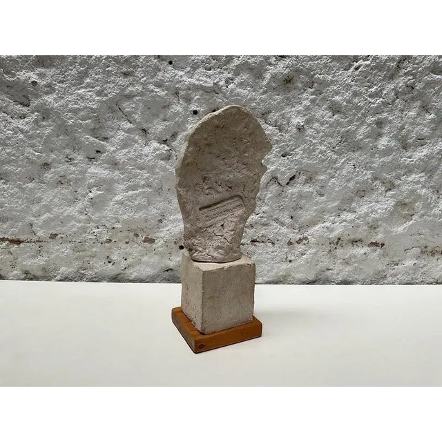 Sculpture Materials After Pablo Picasso, Étude Guernica - La Femme qui Pleure, 1960s, Plaster For Sale - Image 7 of 15