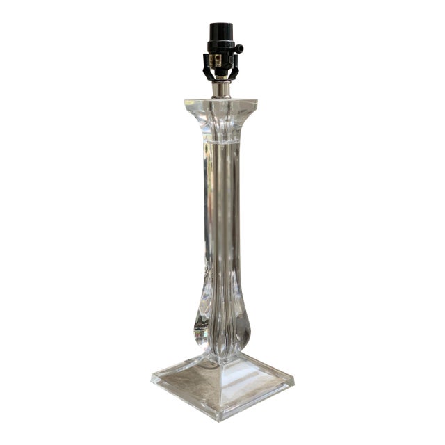 Vintage Lucite Pillar Table Lamp For Sale