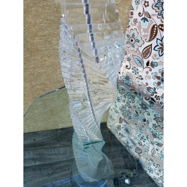 Transparent Stacked Lucite Blocks Spiral Floor Lamp in the Karl Springer. Style. Circa 1970s For Sale - Image 8 of 13