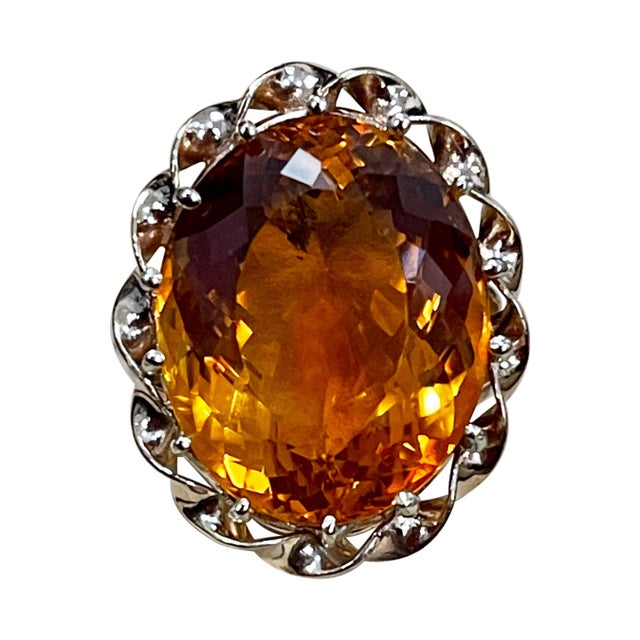 32 Carat Natural Oval Citrine Cocktail Ring in 14 Karat Yellow Gold, Estate For Sale - Image 15 of 18