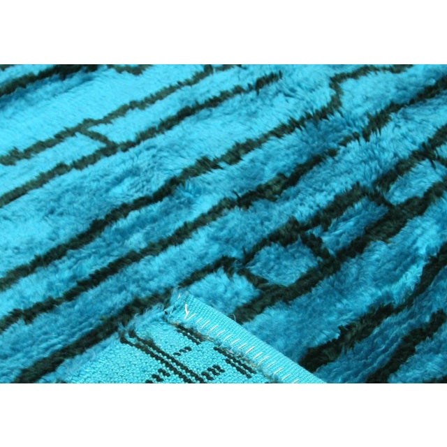 Contemporary Turkish Shag Rug For Sale - Image 4 of 7