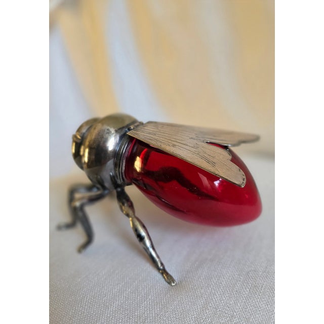 Mappin & Webb 1900s Mappin & Webb Honey Bee Pot For Sale - Image 4 of 4