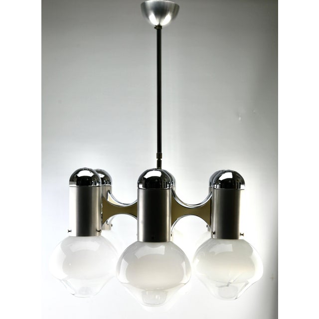 Chrome and Opaline Glass Globes Chandelier from Sciolari For Sale - Image 12 of 17