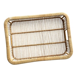 Albini-Inspired Mid 20th-Century Rattan Tray With Rounded Corners & Cut-Out Handles For Sale