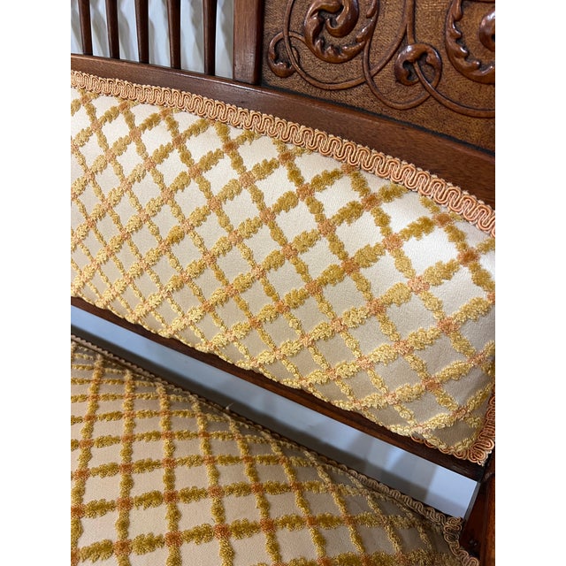 Late 19th Century East Lake Victorian Spindle Back Settee and Chair For Sale - Image 4 of 12