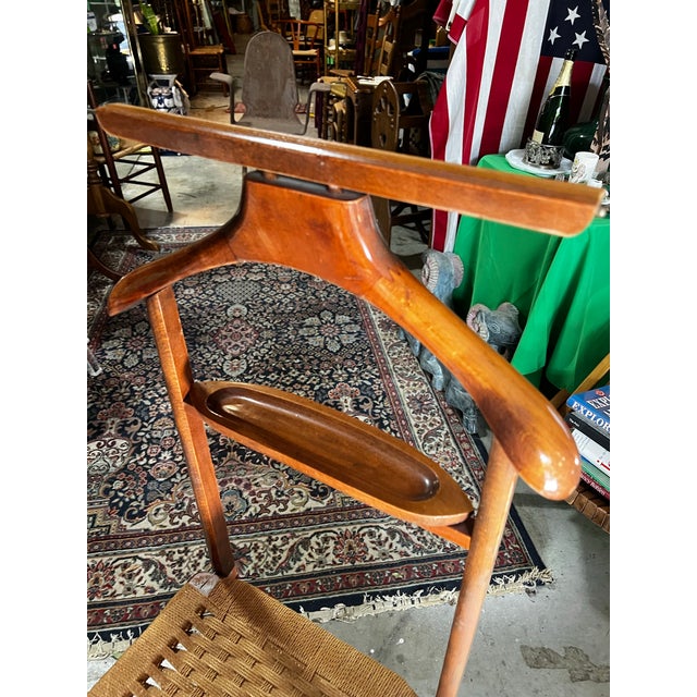 1970s Wooden Italian Valet Collapsible Chair For Sale In Atlanta - Image 6 of 10