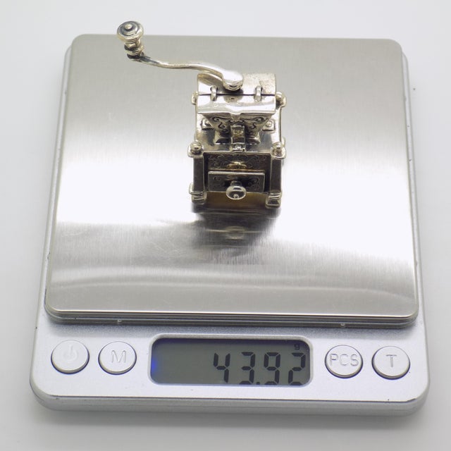 Vintage Italian Handmade Sterling Silver 925 Grinder, 1980s For Sale - Image 10 of 13