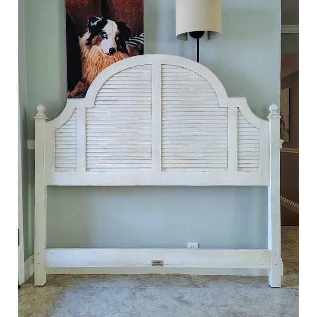 This charming louver style headboard is made by Ethan Allen and is versatile in size as well as in style. The headboard...
