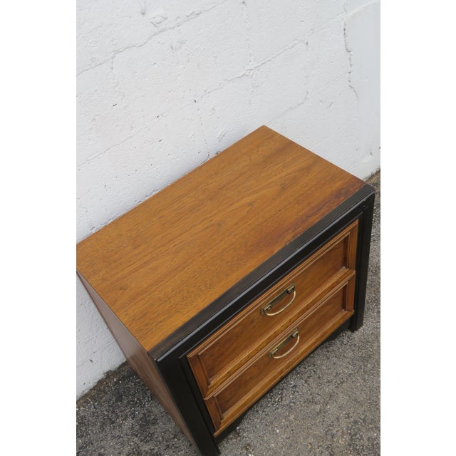 Late 20th Century Hollywood Regency Nightstands End Bedside Tables a Pair For Sale - Image 16 of 18