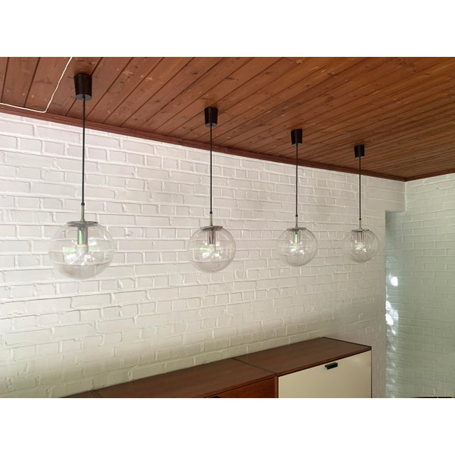 Mid-Century Modern Globe Handblown Bubble Ceiling Pendant Lamp from Glashütte Limburg, 1960s, Set of 2 For Sale - Image 3 of 12