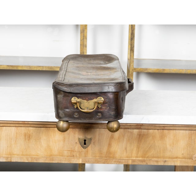 Brown English 19th Century Brown Leather Case with GR Crowned Monogram and Ball Feet For Sale - Image 8 of 12