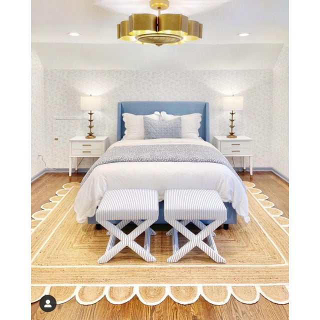 6'x9' White Trim Jute Scallop Braided Handmade Rug For Sale - Image 12 of 12