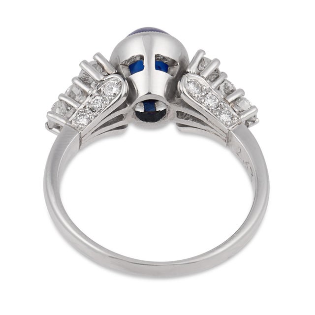 Vintage 2.63 Cabochon Cut Sapphire Diamond Platinum Ring, Size 7 For Sale In Los Angeles - Image 6 of 6