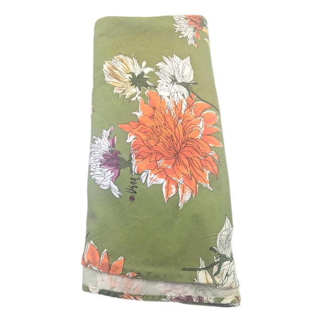 1970s Vintage Vera Neumann Chrysanthemum Round Tablecloth For Sale