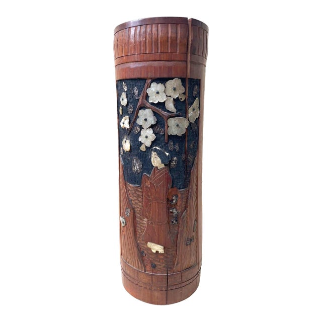 Japanese Shibayama-Style Inlaid Wooden Vase, Figural Scene, Meiji / Taishō Style For Sale