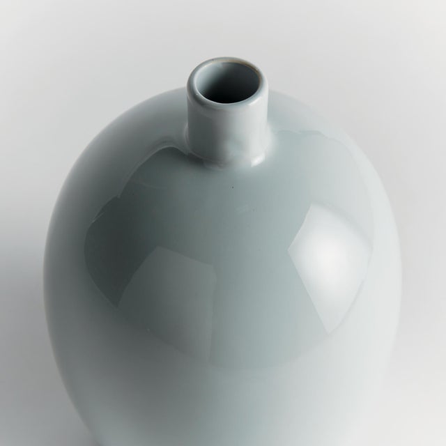 Modern Barclay Butera Sandbar Vase Small For Sale - Image 3 of 3