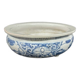 Chinese Art Late 20th Century Porcelain Blue and White Incense Burner Floral and <ountain Scenery Design For Sale