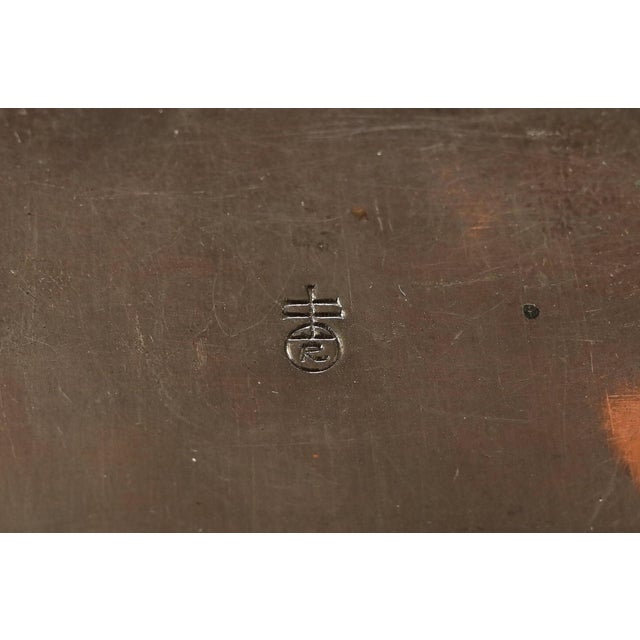 Roycroft Arts & Crafts Hammered Copper Quatrefoil Stamp Box For Sale - Image 11 of 12