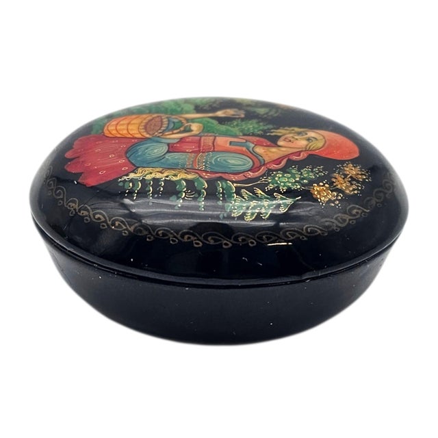 Russian Palekh Style Hand Painted Lacquer Miniature Trinket Box Signed “Autumn” 2.125" For Sale - Image 11 of 16