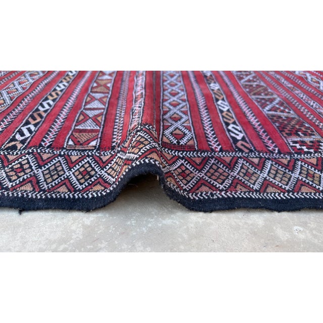 Textile Kilim Vintage Moroccan Rug - 2'11" X 5'6" Ft For Sale - Image 7 of 10