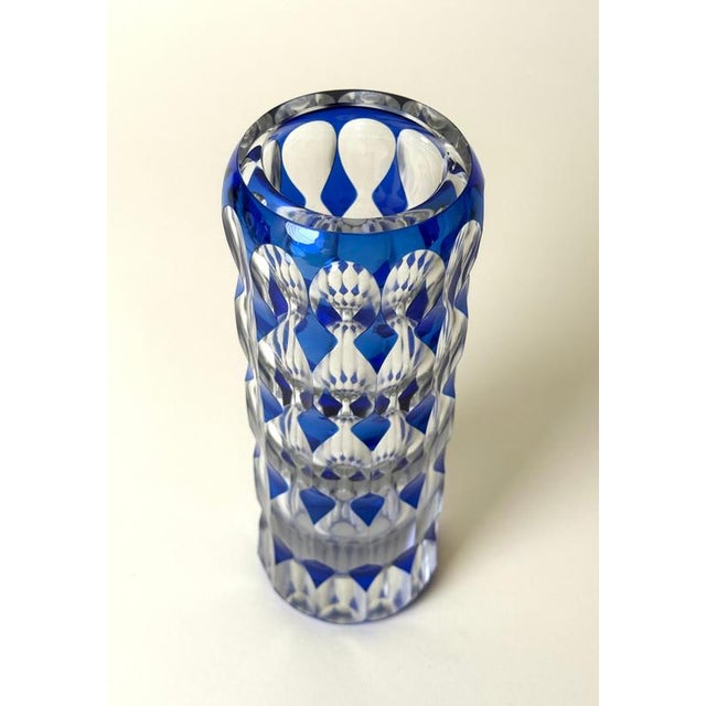 Blue Art Deco Blue Overlay Cut Crystal Vase by Carl Meltzer for Haida, 1915 For Sale - Image 8 of 18