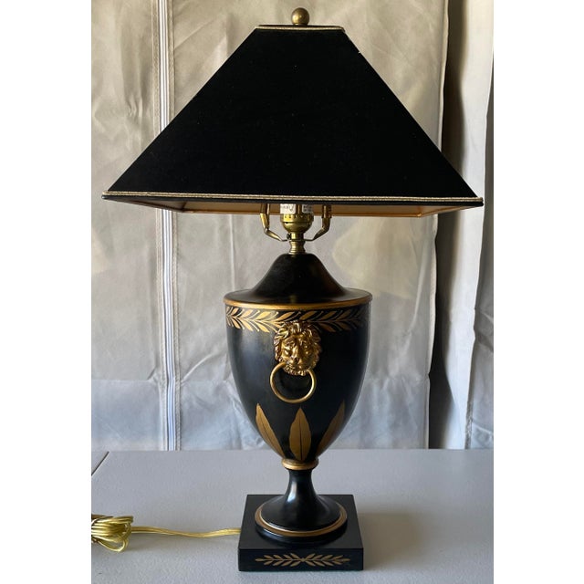 Mid 20th Century Mid 20th Century Tole Urn Formed Hand Painted Lamp For Sale - Image 5 of 7