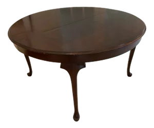 Vintage Queen Anne Round Dining Table