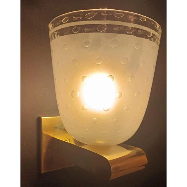 1950s 1950s Italian Mid-Century Murano Glass & Brass Sconces. Barovier E Toso - Set of Six For Sale - Image 5 of 8