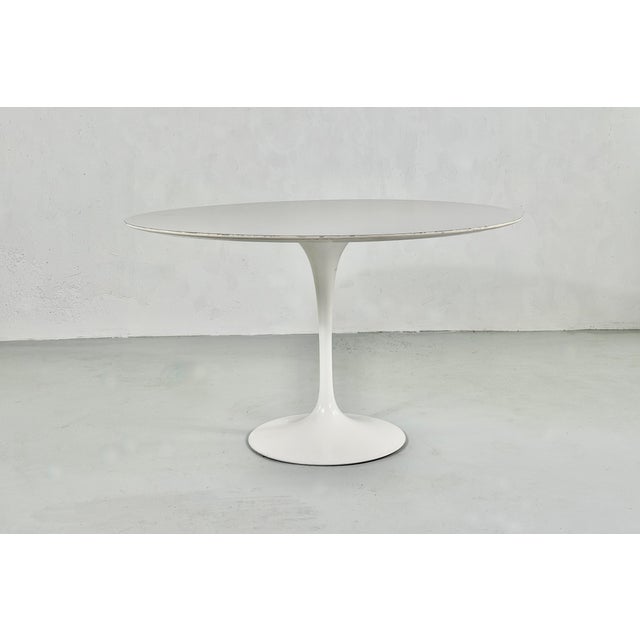 1960s Tulip Table in Melaminated Wood by Eero Saarinen for Knoll International, 1960s For Sale - Image 5 of 9