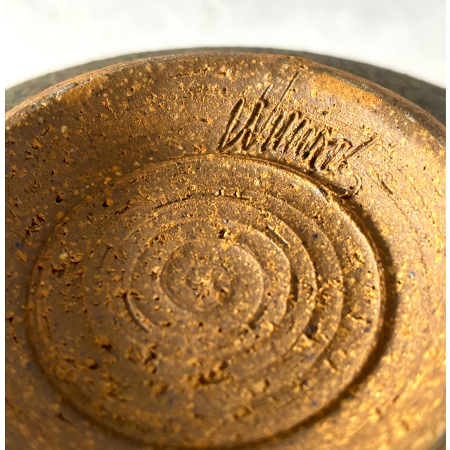 A Beautiful Hand-Made Stoneware Art Pottery Bowl by Gerry Williams For Sale - Image 11 of 11