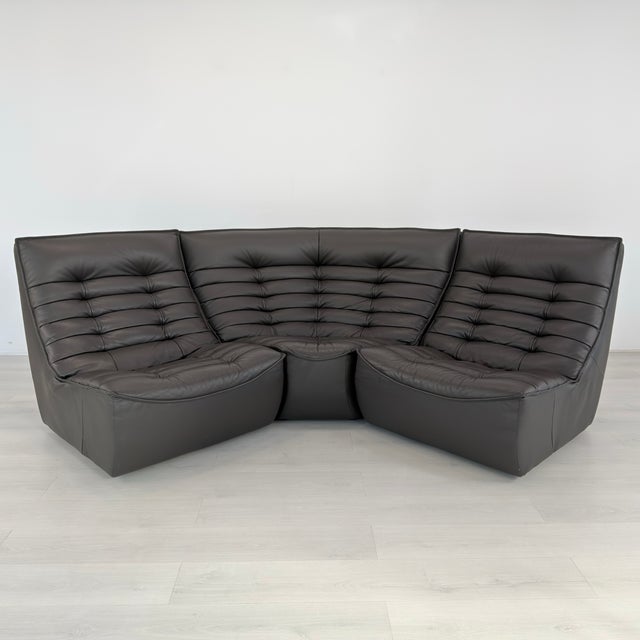Italian Leather Set Manner of Togo For Sale In New York - Image 6 of 18