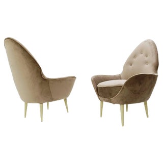 Pointed Back Italian Armchair For Sale
