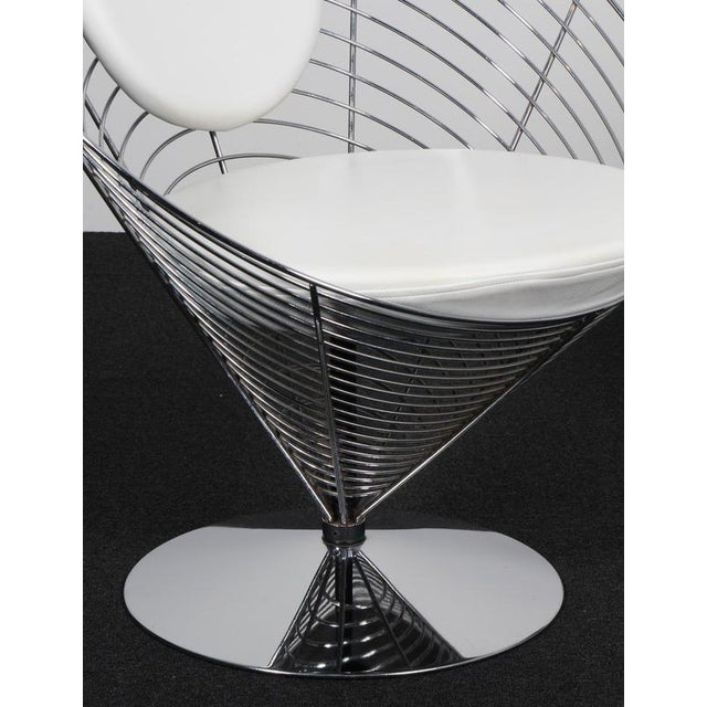 1970s Vintage Wire Cone Chairs by Verner Panton, 1970s, Set of 2 For Sale - Image 5 of 8