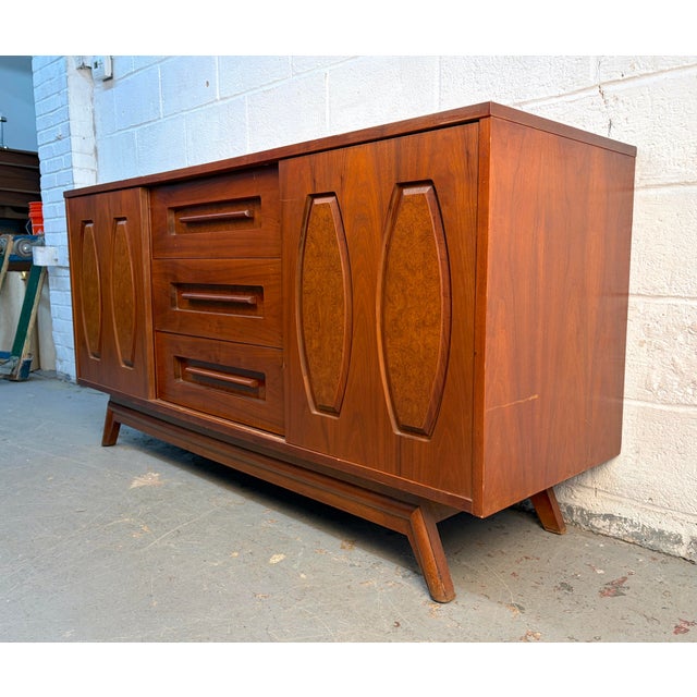 Mid-Century Modern Mid 20th Century Walnut and Burlwood Sliding Door Credenza For Sale - Image 3 of 15