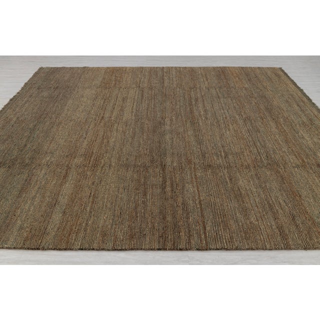 High Quality Hand Knotted Green Jute Loop Pattern Solid Rug 8x10Ft. For Sale - Image 4 of 12