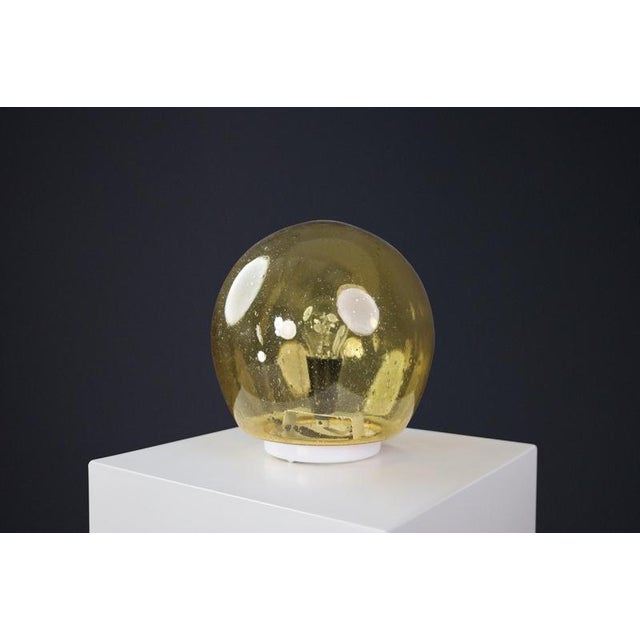 Mid-Century Golden Murano Glass Table Lamp, Italy, 1970s For Sale - Image 3 of 10