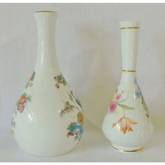 English Vintage Wedgwood & Fenton Porcelain Flower Rose Bud Vases England - Set of 2 For Sale - Image 3 of 7