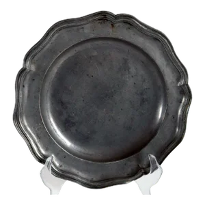 English Georgian Pewter Wavy Edge Multi-reed Plate