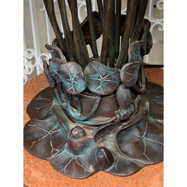 Tiffany Studios Vintage 18-Light Tiffany-Style Lily Lamp - Art Nouveau Studio Reproduction For Sale - Image 4 of 5