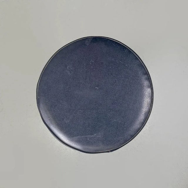 Italian Space Age black and white high bar stool, 1960s Space Age high bar stool with round base. The structure is made of...