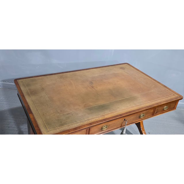 Vintage Desk in Mahogany, 1920 For Sale - Image 4 of 15